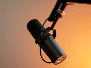 Boom microphone